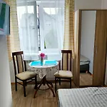 Klonowa Privatunterkunft *